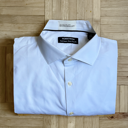 STRETCH WAIST BUTTON DOWN™ in white